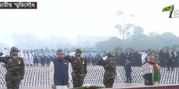 বিজয় দিবসে সকল বীর শহীদদের প্রতি রাষ্ট্রপতি-প্রধানমন্ত্রীর শ্রদ্ধা