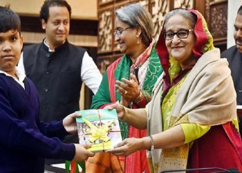 ২০২৪ শিক্ষাবর্ষের বই উৎসব উদ্বোধন করলেন প্রধানমন্ত্রী শেখ হাসিনা