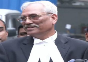 সাংবাদিকের প্রশ্নে ক্ষেপে গেলেন শাহজাহান ওমর