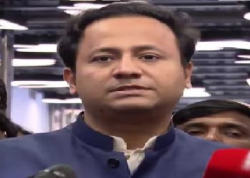 সংবিধান ও ধর্মীয় বিষয়ে আঘাত বা সংবেদনশীল কোন বিষয় ‘শরীফ থেকে শরীফা’গল্পে থেকে থাকলে তা পুনরায় বিবেচনা করা হবে: শিক্ষামন্ত্রী