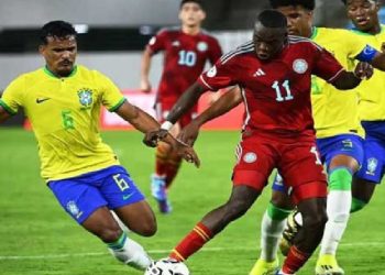 কলম্বিয়াকে ২-০ গোলে হারিয়ে পয়েন্ট টেবিলের শীর্ষে উঠেছে ব্রাজিল