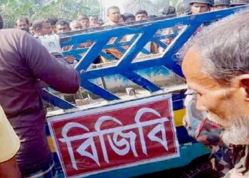 বাস ও বিজিবির টহল পিকআপ সংঘর্ষে গাইবান্ধায় নিহত- ১