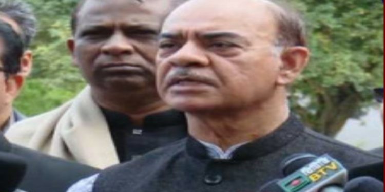বিডিআর বিদ্রোহের দিন বেগম খালেদা জিয়ার গতিবিধি সন্দেহজনক ছিলো: ফারুক খান