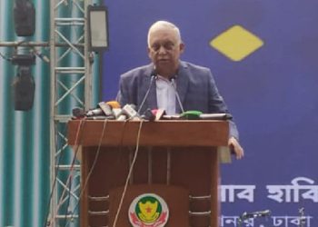 ঢাকার দুই সিটি মেয়রের কাছে ট্রাফিকদের জন্য বিশ্রামের জায়গা চাইলেন স্বরাষ্ট্রমন্ত্রী