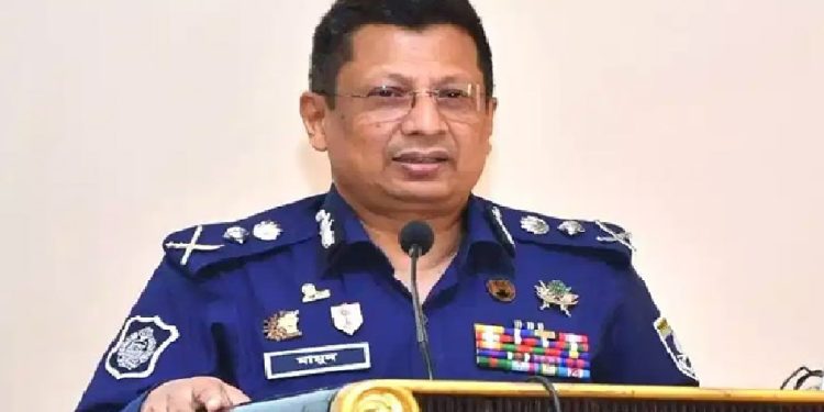 তুমব্রু সীমান্তে বিজিবির সঙ্গে কাজ করছে পুলিশ: আইজিপি