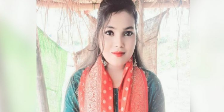 ফ্ল্যাট থেকে লোকসংগীত শিল্পী আঁচলের লাশ উদ্ধার, আটক- ২