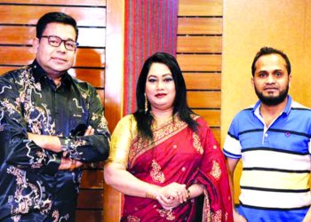 এই প্রথম মনির খানের সঙ্গে ডুয়েট গান গাইলেন কণ্ঠশিল্পী শাহীন রহমান