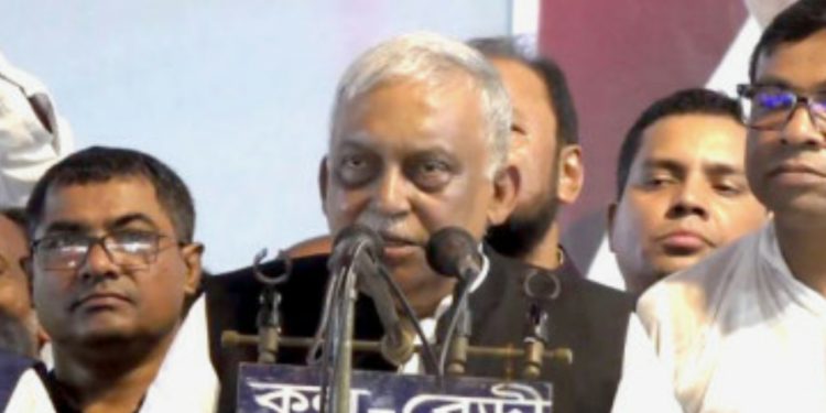 কারওয়ান বাজারের পাইকারদের গাবতলীতে স্থানান্তরের পরামর্শ দিয়েছেন স্বরাষ্ট্রমন্ত্রী