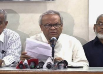 প্রতীকীভাবে ভারতীয় পণ্য বয়কট উদ্বোধন করেন রিজভী