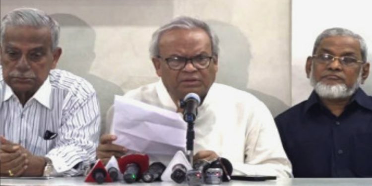 প্রতীকীভাবে ভারতীয় পণ্য বয়কট উদ্বোধন করেন রিজভী