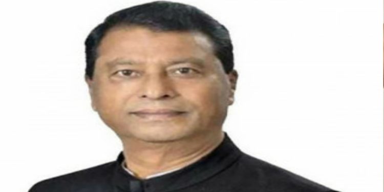 ঈদের ছুটির আগেই শ্রমিকদের বেতন-বোনাস দেওয়া হবে, শ্রমিক ছাঁটাই করা হবে না: শ্রম প্রতিমন্ত্রী