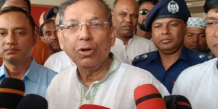 বিএনপি রাজনৈতিক অস্তিত্বের ভয়ে আবোল-তাবোল বলছে: আনিসুল হক