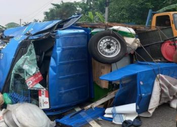 পিকআপ ভ্যান-মাহিন্দ্রা মুখোমুখি সংঘর্ষে নিহত- ১, আহত- ৩