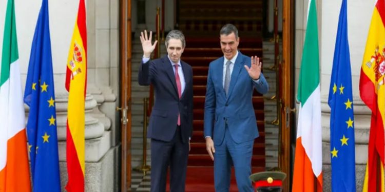 ফিলিস্তিনকে রাষ্ট্র হিসেবে আনুষ্ঠানিক স্বীকৃতি দেওয়ার সিদ্ধান্ত নিয়েছে ইউরোপের তিন দেশ