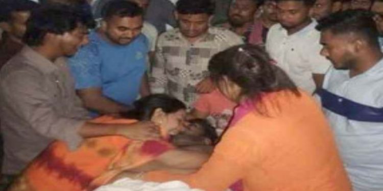 মোটরসাইকেল- ইজিবাইকের মুখোমুখি সংঘর্ষে কলেজ ছাত্র নিহত