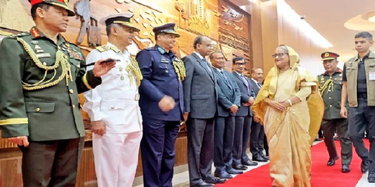 দ্বিপক্ষীয় সফরে ব্যাংককের উদ্দেশে ঢাকা ছাড়লেন প্রধানমন্ত্রী