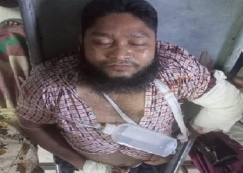 নারায়ণগঞ্জে পুলিশের শর্ট গানের গুলিতে দুই গার্মেন্টস শ্রমিক গুলিবিদ্ধ