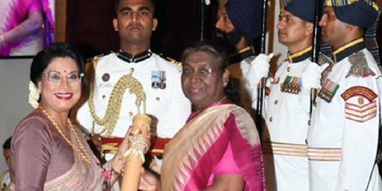 ভারতে ‘পদ্মশ্রী’ সম্মাননা পেলেন সংগীতশিল্পী রেজওয়ানা চৌধুরী বন্যা