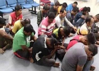 মালয়েশিয়ায় ১০ বাংলাদেশিসহ আটক-৩০