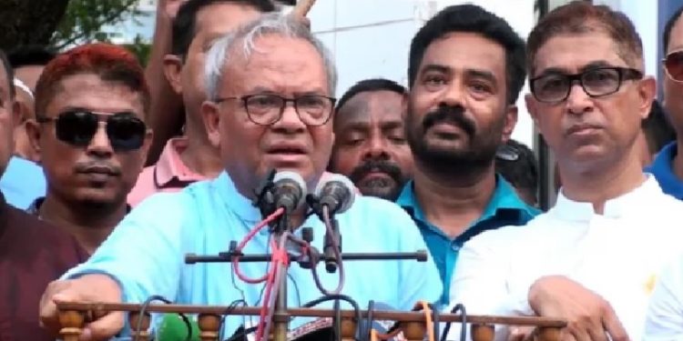 যারা খেতে পারছে না তাদের ওপর স্টিমরোলার চালানো হচ্ছে: রিজভী