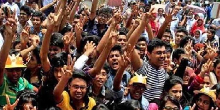 ৯২ দশমিক ৩২ নিয়ে পাসের হারে শীর্ষে যশোর, ৭৩ দশমিক ৩৫ নিয়ে সর্বনিম্ন সিলেট