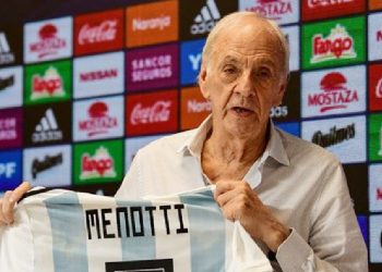 আর্জেন্টিনার প্রথম বিশ্বকাপজয়ী কোচ সেজার লুইস মেনোত্তি আর নেই