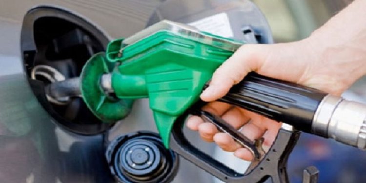 বেড়েছে বিশ্ব বাজারে তেলের দাম