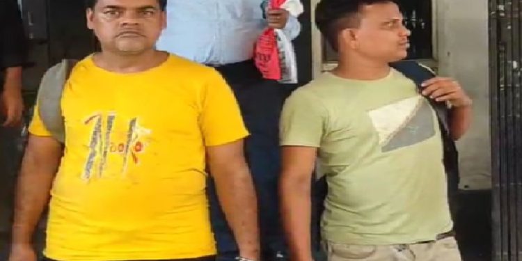 ভারতে আল-কায়েদার সঙ্গে জড়িত দুই বাংলাদেশি গ্রেপ্তার