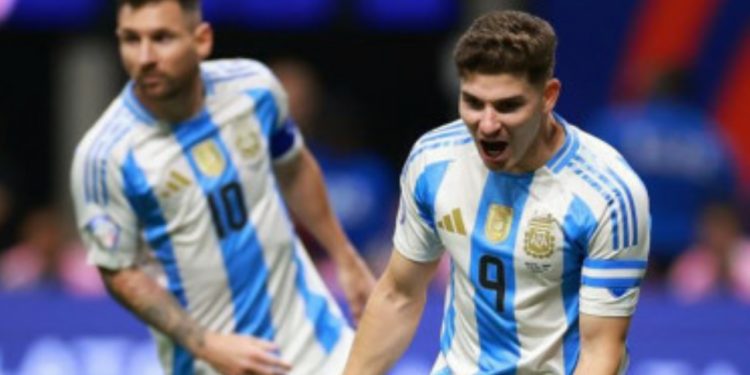 কানাডাকে ২-০ গোলে হারিয়েছে আর্জেন্টিনা