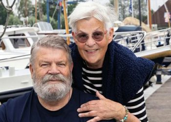 স্বেচ্ছায় একসঙ্গেই মৃত্যুবরণ করলেন এক দম্পতি