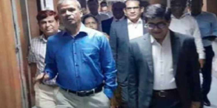 ছাত্র-জনতার সংস্কারের দাবি ঠিক করতে যতদিন লাগবে ততদিনই থাকবে অন্তর্বর্তীকালীন সরকার: আসিফ নজরুল