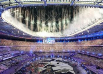 প্যারিস অলিম্পিকের জমকালো আয়োজনে ১৬ দিনের আনন্দযজ্ঞের সমাপ্তি