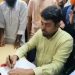 শিক্ষার্থীদের তোপের মুখে শিবালয়ে কর্মস্থল ছাড়লেন স্বাস্থ্য কর্মকর্তা