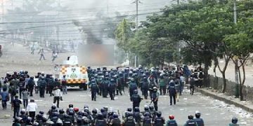 এনায়েতপুর থানায় হামলায় ১৩ জন পুলিশ সদস্য নিহত