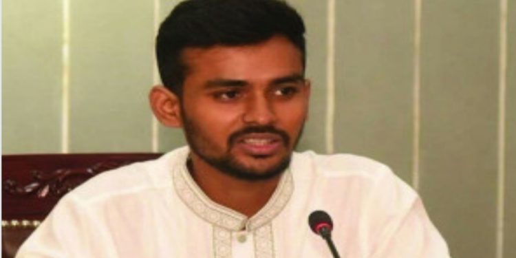 গার্মেন্টস অস্থিতিশীলকারীদের বিরুদ্ধে আজকে থেকে অ্যাকশনে যাবে আইনশৃঙ্খলা বাহিনী: শ্রম উপদেষ্টা