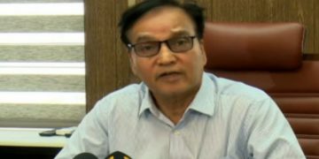 আট জেলার নতুন ডিসির নিয়োগ বাতিল