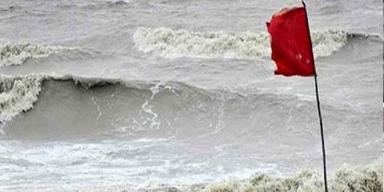 সমুদ্রবন্দরে ৩ নম্বর সতর্কসংকেত জারি