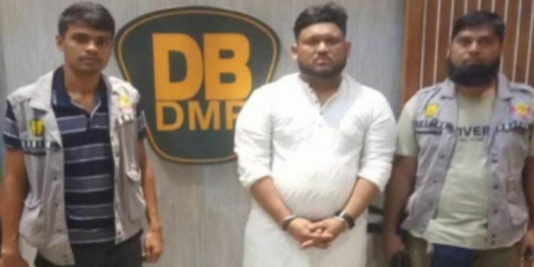 সাবেক মার্কিন রাষ্ট্রদূতের গাড়িবহরে হামলার ঘটনায় চার্জশিটভুক্ত আসামি সিয়াম হাসান গ্রেপ্তার