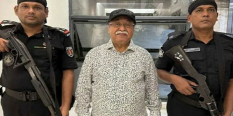 সাবেক শিল্পমন্ত্রী নূরুল মজিদ হুমায়ূন গ্রেপ্তার