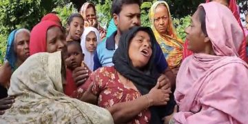 চুয়াডাঙ্গায় গৃহবধূকে কুপিয়ে হত্যা, স্বামী পলাতক