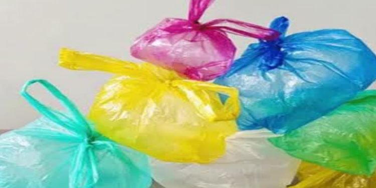 হাট-বাজারেও আজ থেকে পলিথিন নিষিদ্ধ