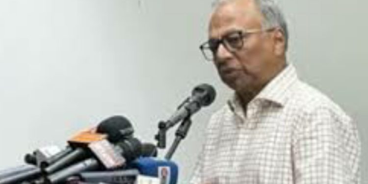 বিপ্লবী সরকার গঠন না করে ভুল হয়েছে: মাহমুদুর রহমান
