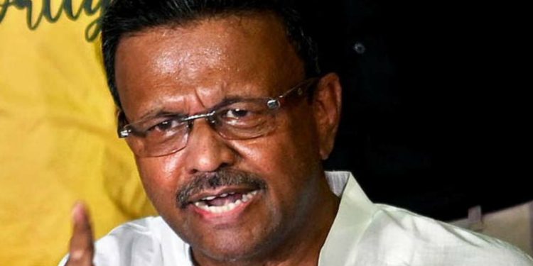 বাংলাদেশকে নিয়ে ভারত পশ্চিমবঙ্গের মন্ত্রীর হুঁশিয়ারি