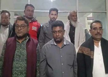 উপজেলার চেয়ারম্যান ও পৌরসভার মেয়রসহ আওয়ামী লীগের ৭ নেতা গ্রেপ্তার