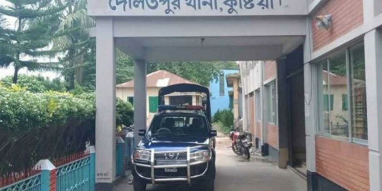 চাচাতো ভাইয়ের লাঠির আঘাতে মাছ ব্যবসায়ীর মৃত্যু