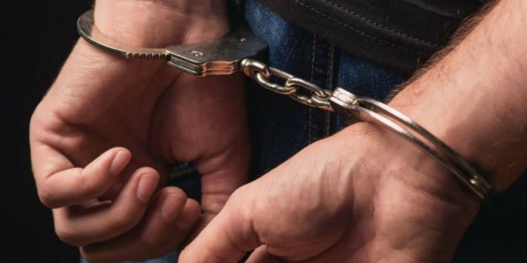 অত্যাধুনিক থ্রি-জি রাইফেলসহ মৎস্যজীবী লীগ নেতা আটক