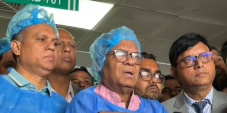 রক্তের দামে কেনা বাংলাদেশ এই বাংলাদেশকে কেউ মাথা নত করাতে পারবে না: রিজভী