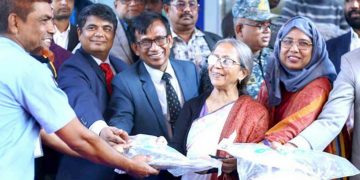 সরাসরি ইলিশ মাছ বিক্রি করতে পারলে দাম আরো কমানো সম্ভব: মৎস্য উপদেষ্টা