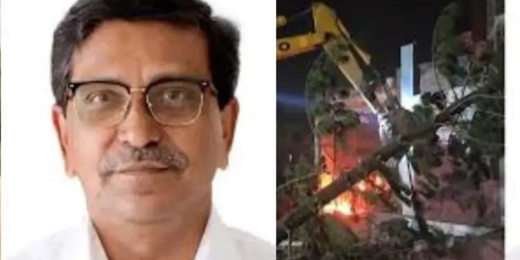 কুষ্টিয়ার মানুষের দীর্ঘশ্বাসের কেন্দ্রবিন্দু হানিফের বাড়ি আজ ধ্বংসস্তুপ