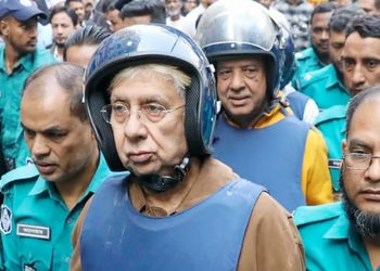 ‘বিএনপির রাজনীতি করেছি’ বলার পর শমসের মবিন চৌধুরীকে‘পল্টিবাজ’ বললেন পিপি